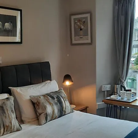 Πανσιόν Rocklea Windermere