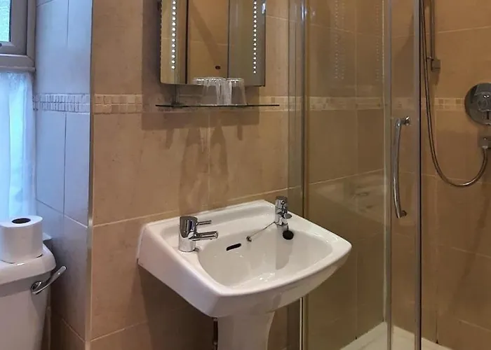 Rocklea 4* Windermere